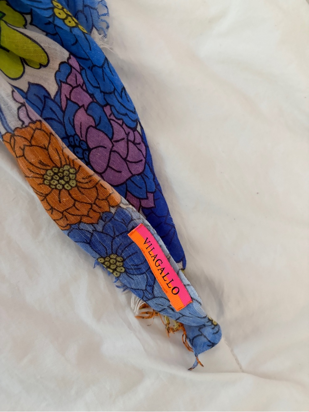 Vilagallo Floral Scarf